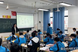 难救主！爱德华兹21中11砍全队最高35分 罚球10中9